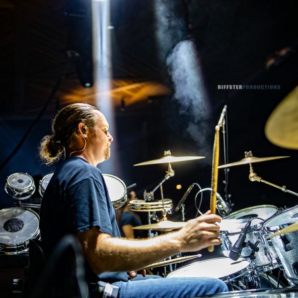 Riffster musical performance Gallery - male drummer